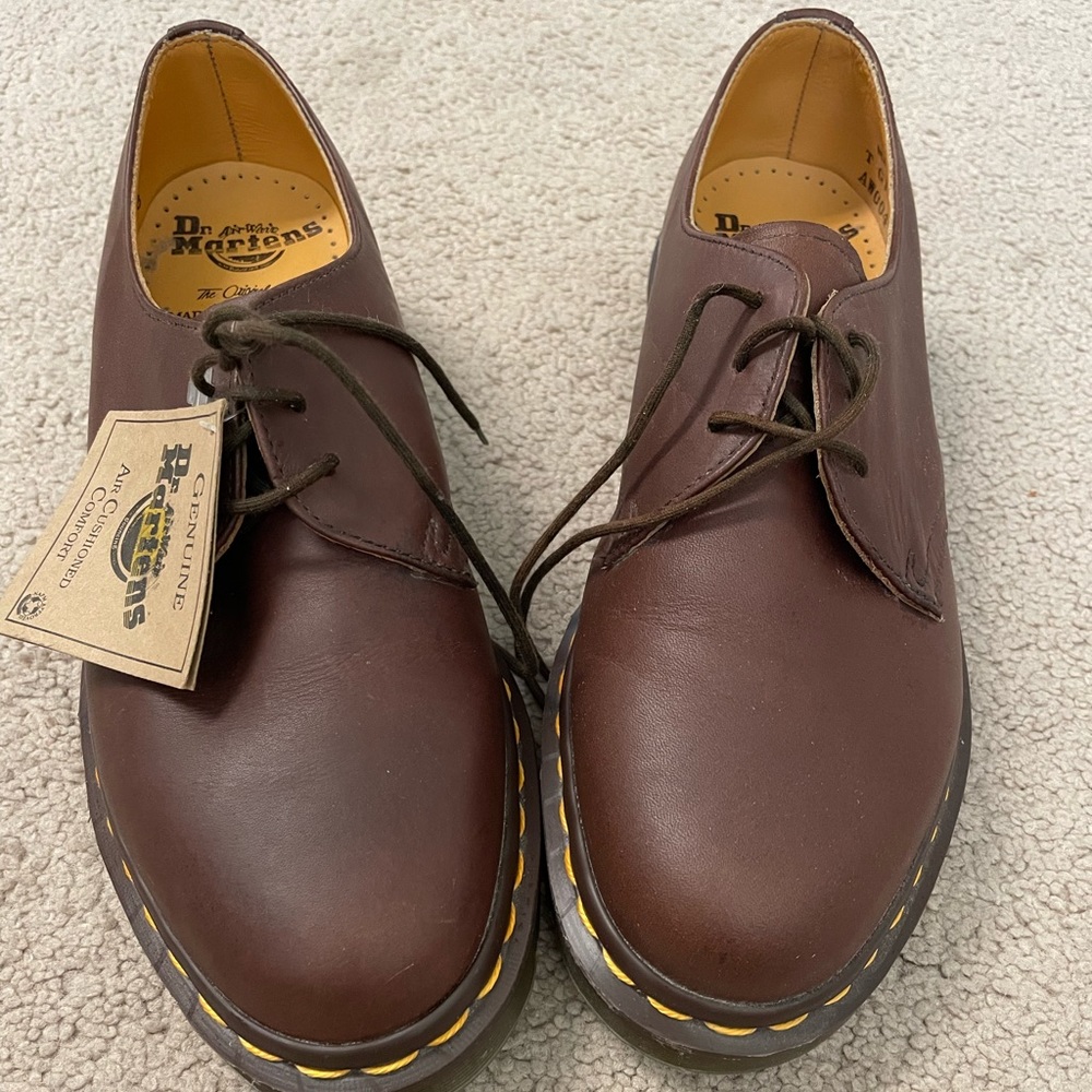 Brand New Dr Martens Airwair Size 6